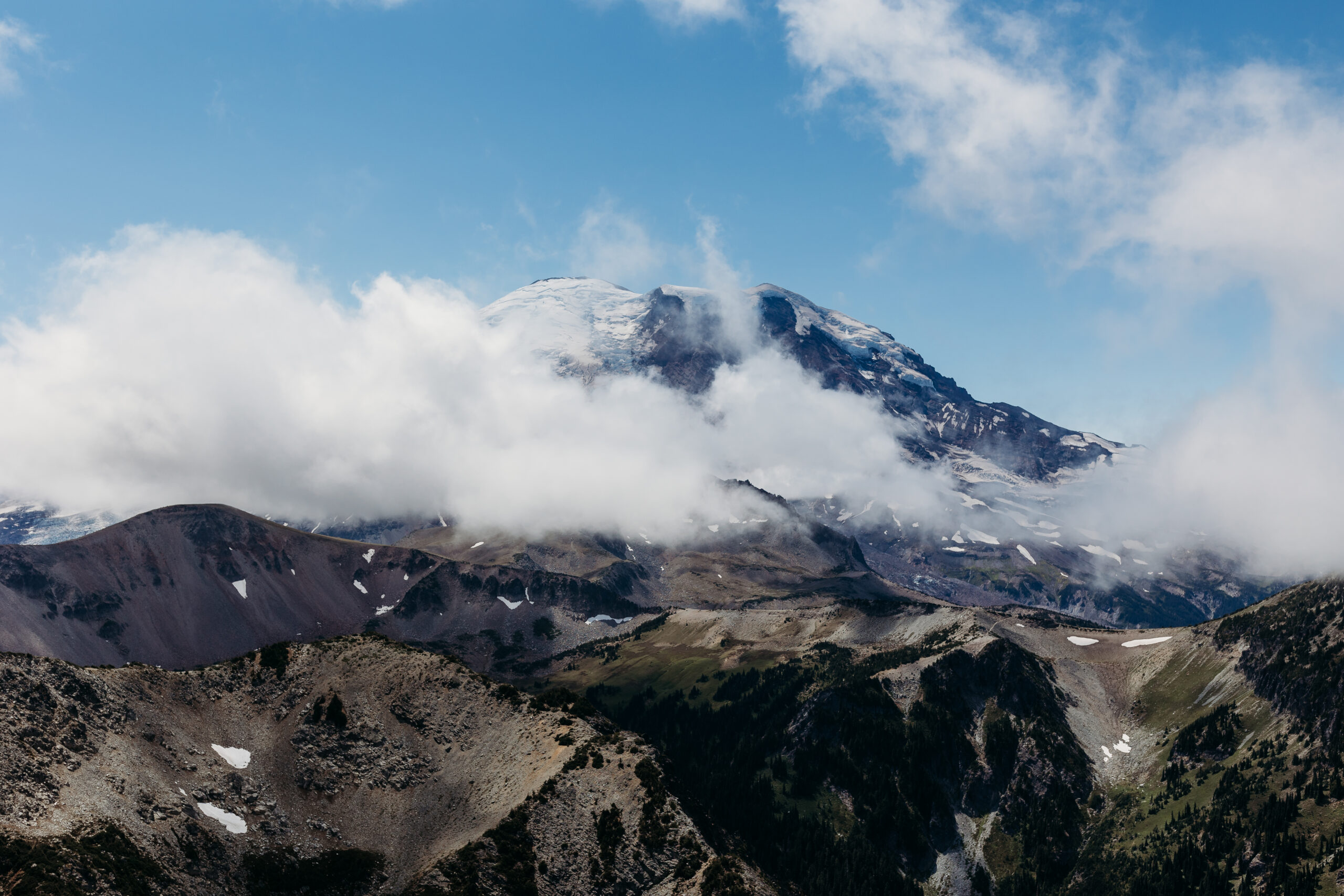 View of Rainier at Freemont Lookout Elopement