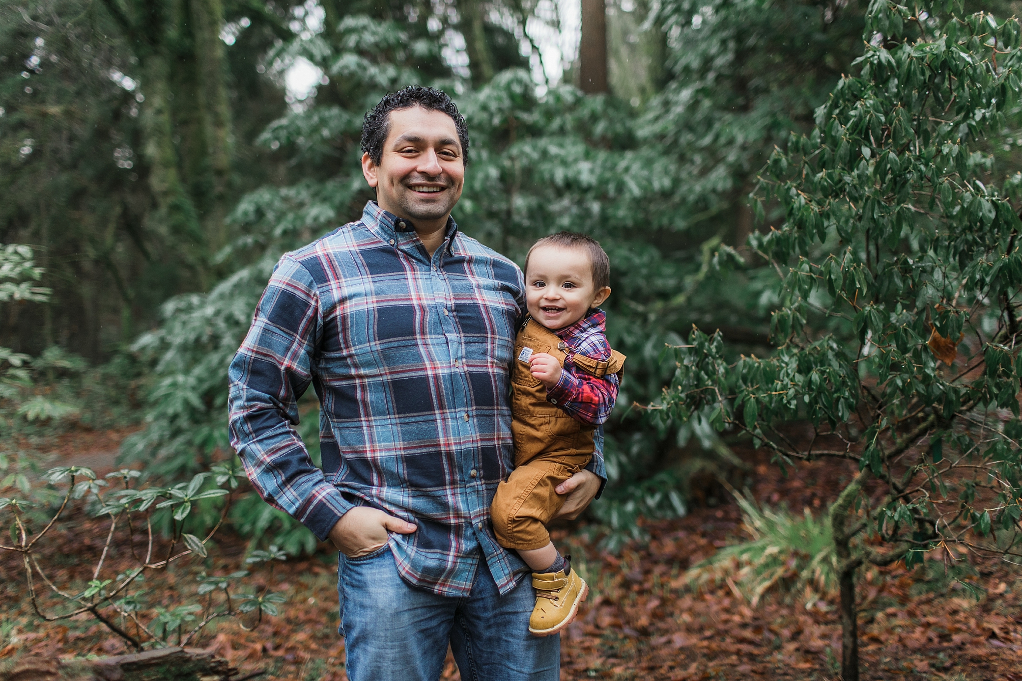 Son with his Dad during Photoshoot | Megan Montalvo Photography 