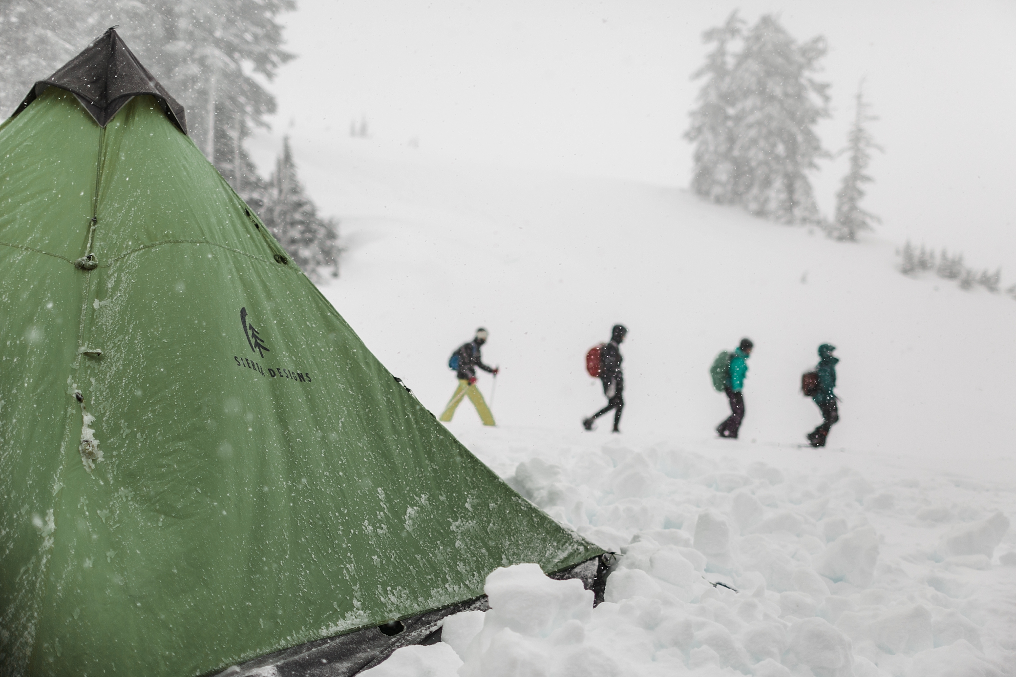 Snowshoeing Mount Baker | Megan Montalvo Photography 