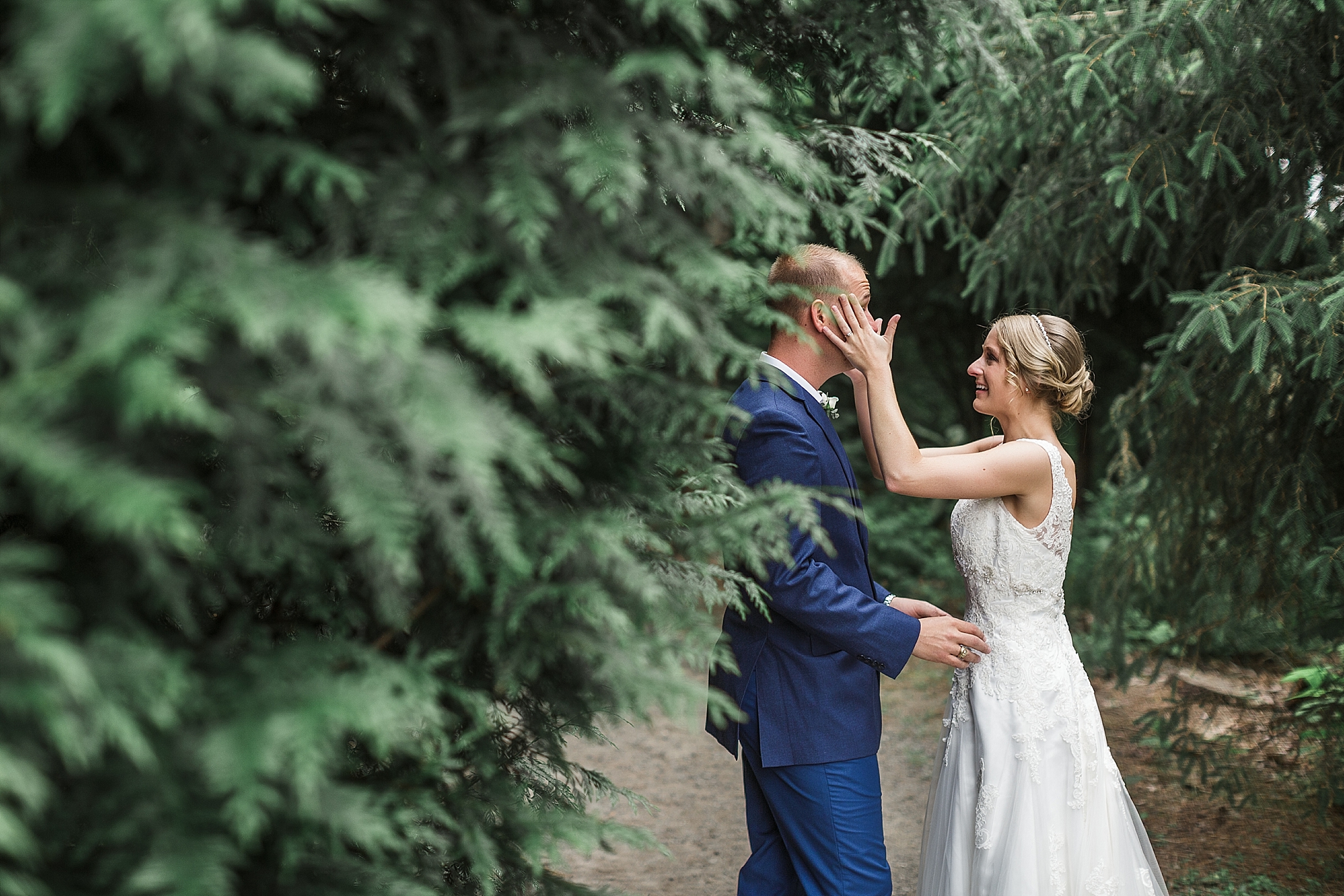 Bride and groom wedding portraits | Megan Montalvo Photography