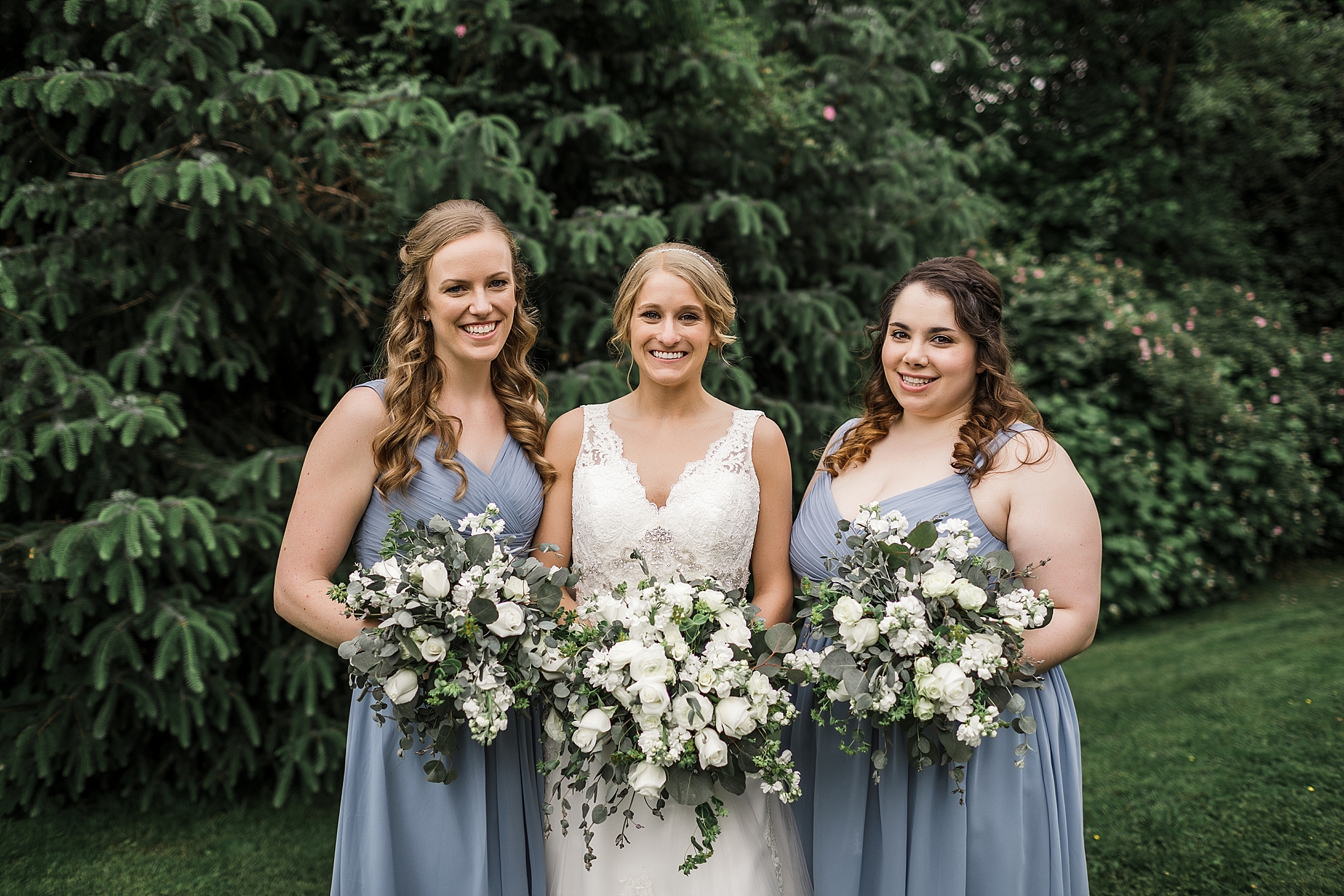 Bride and bridesmaids at Willow Lodge | Megan Montalvo Photography 