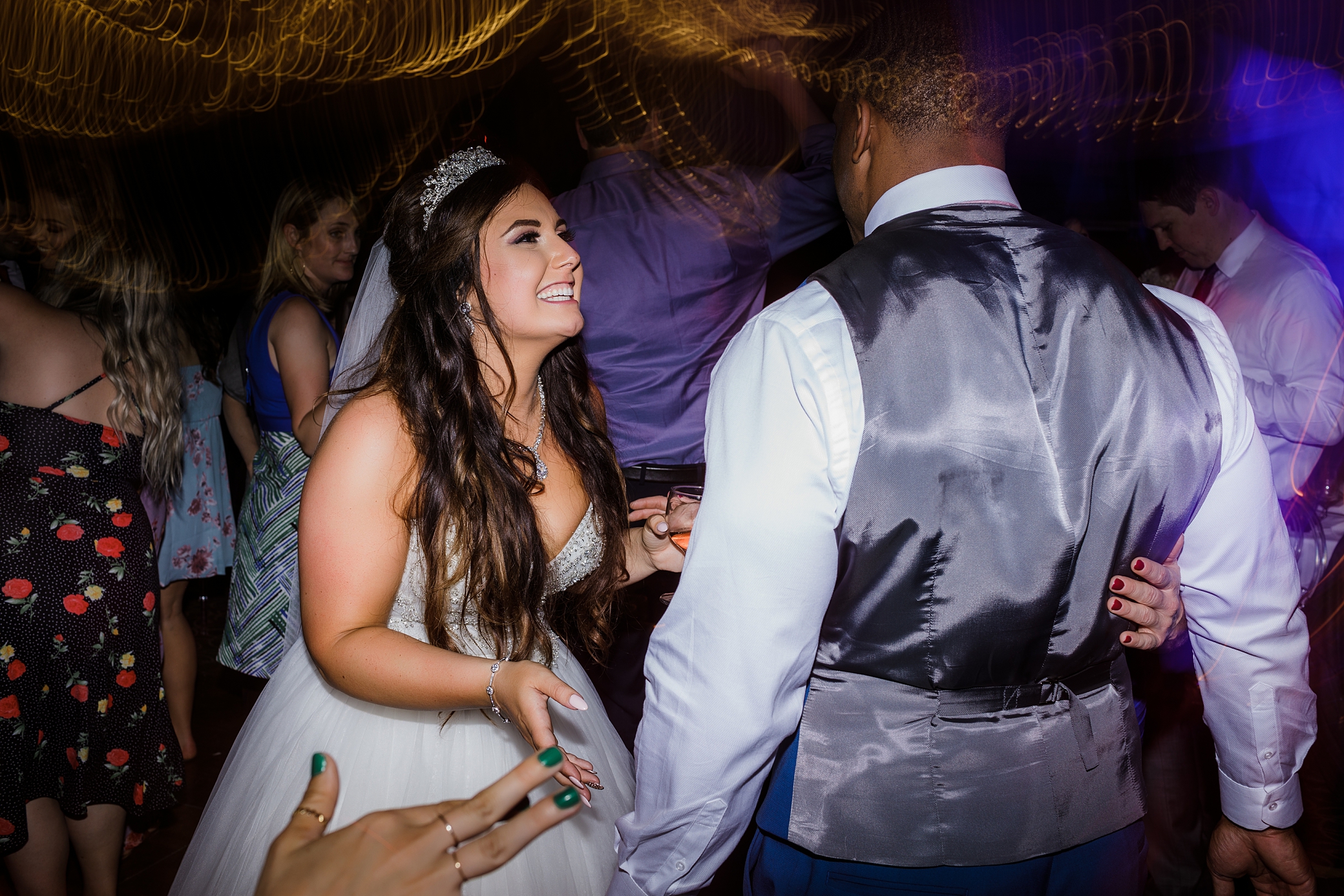 Reception dancing at Olympia, WA Wedding | Megan Montalvo Photography