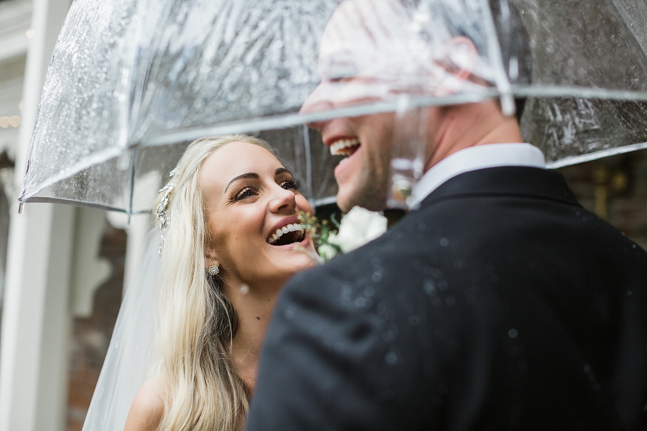 Ways to work around rain on a wedding day with Megan Montalvo Photography 