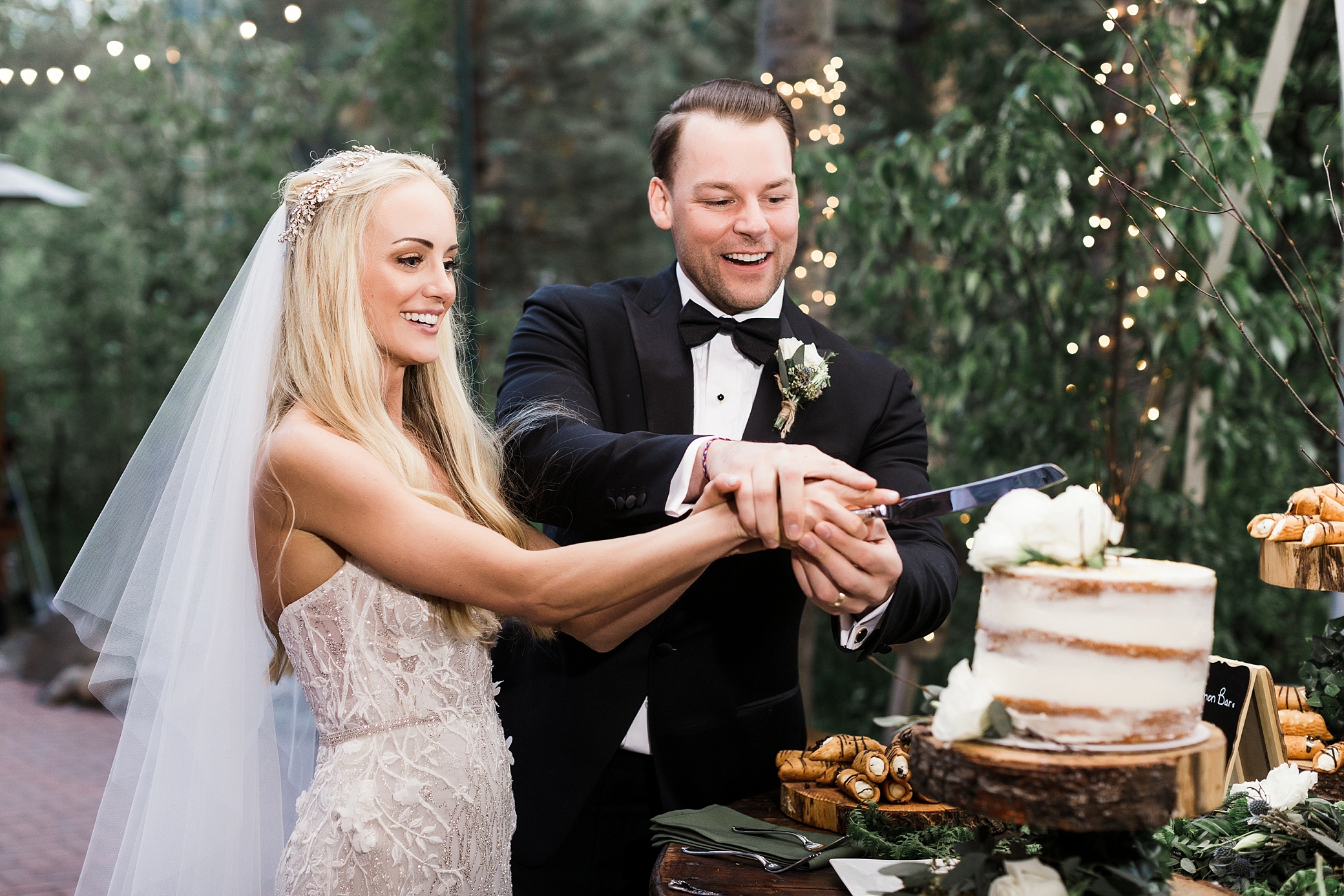 Bride and groom cutting cake | Twenty Mile House | Megan Montalvo Photography 