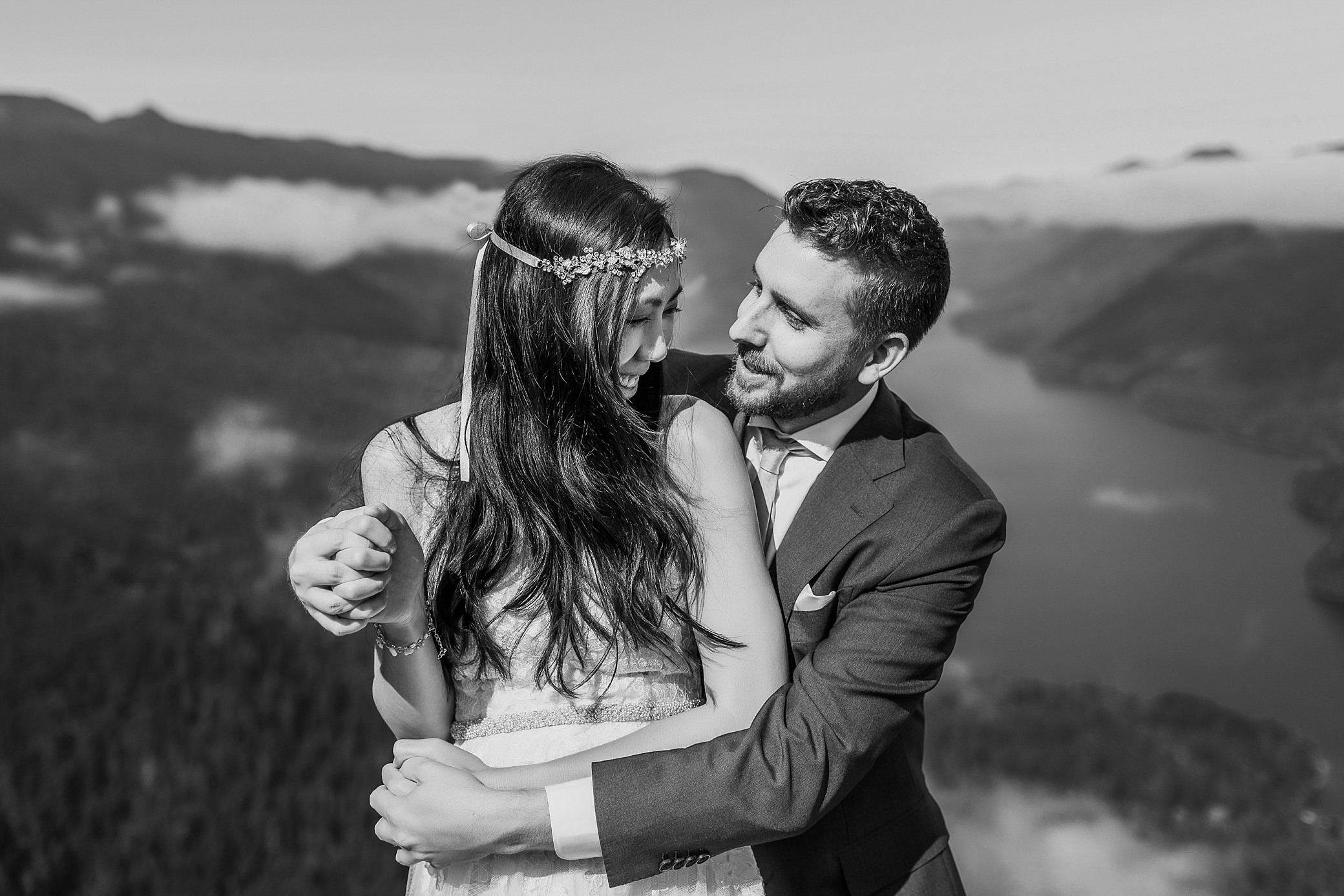 Adventure hiking elopement in the Olympic National Park | Megan Montalvo Photography