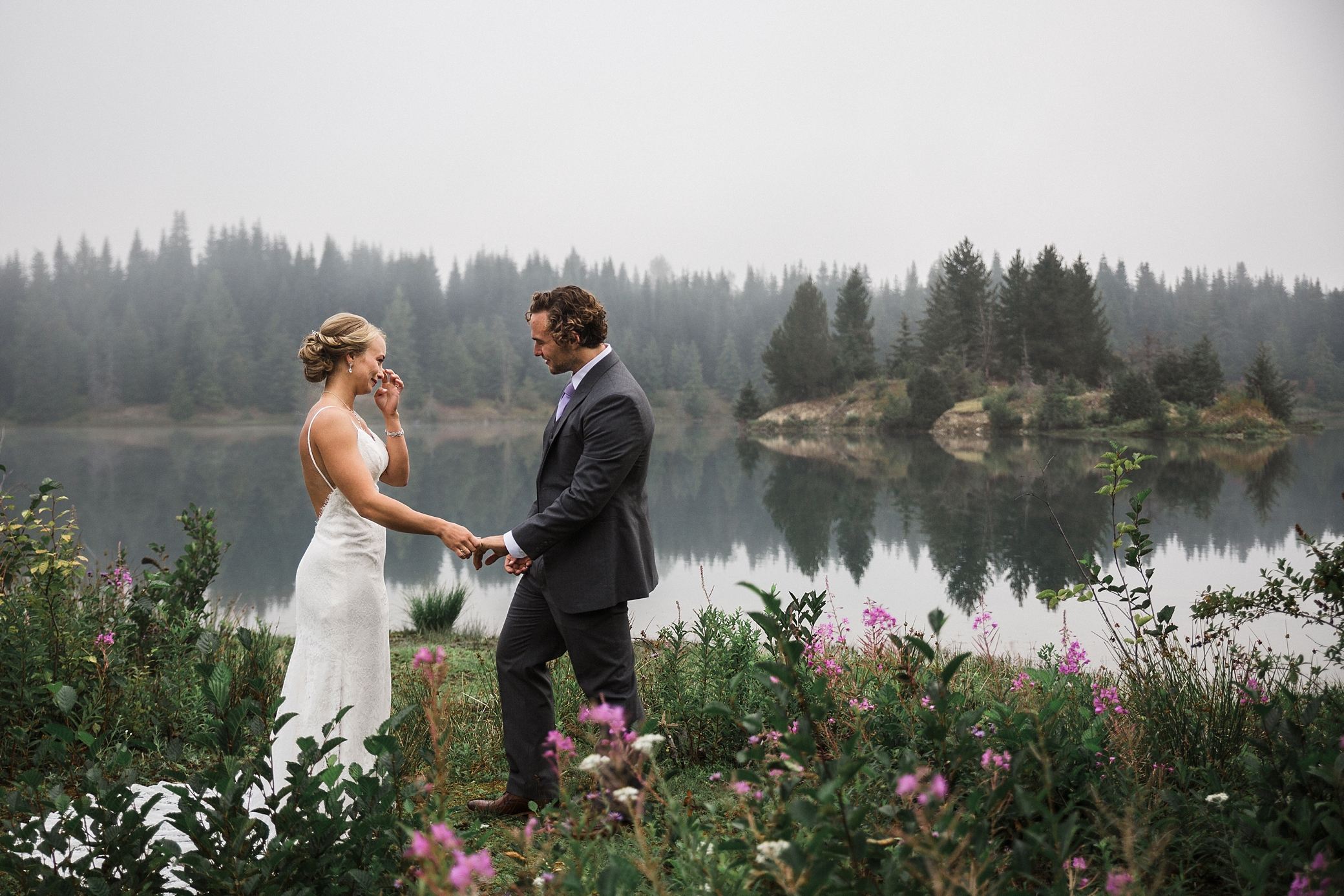 Snoqualmie, WA Elopement Photographed by PNW Wedding and Elopement Photographer, Megan Montalvo Photography 
