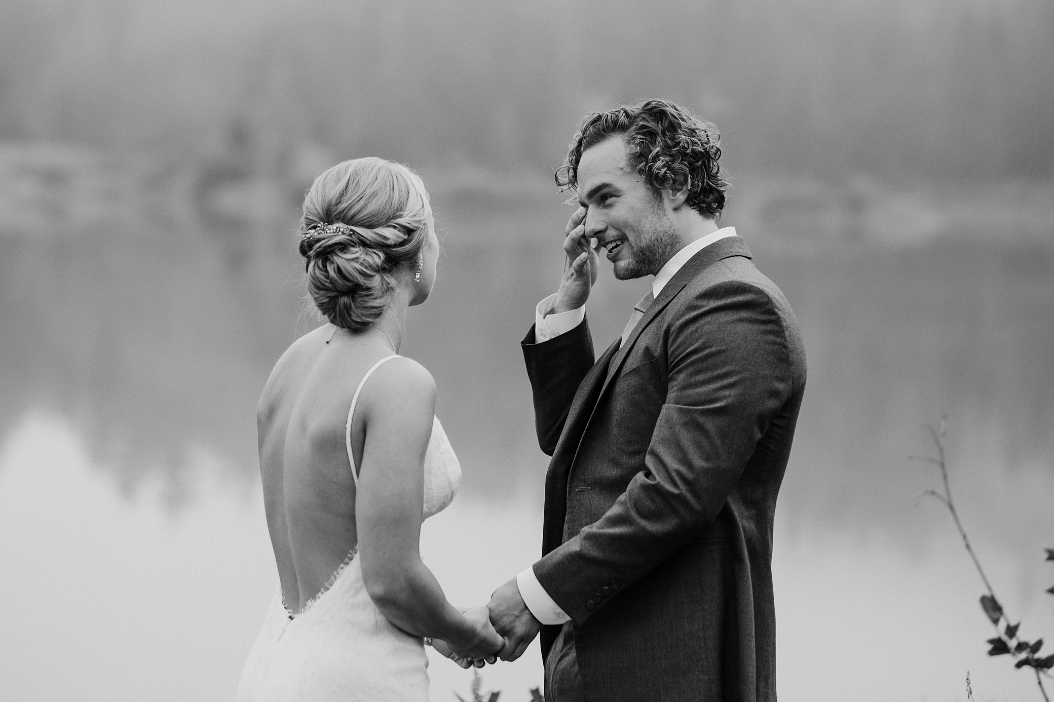 Snoqualmie, WA Elopement Photographed by PNW Wedding and Elopement Photographer, Megan Montalvo Photography 
