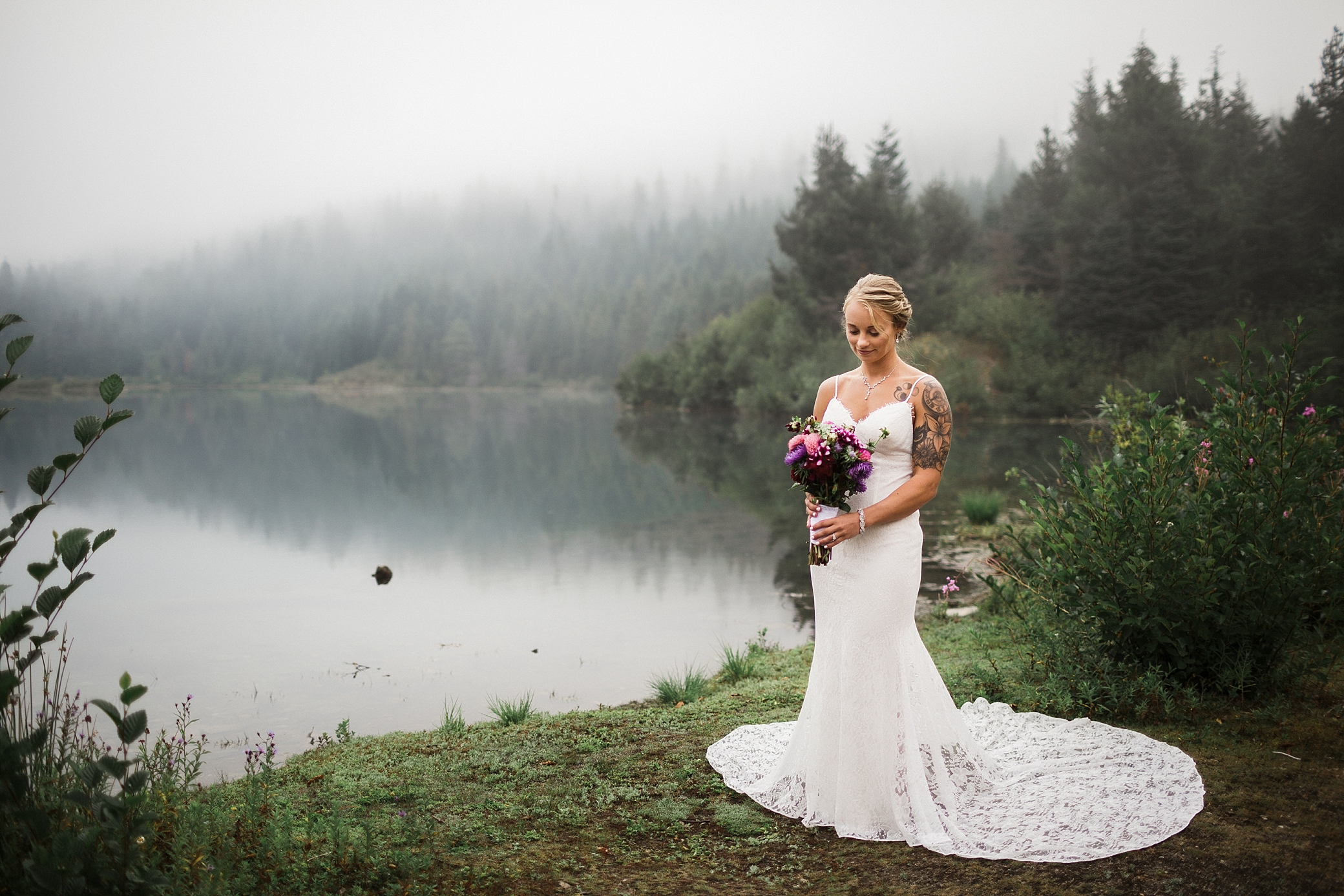 Bridal Portraits at Gold Creek Pond in Snoqualmie, WA | Megan Montalvo Photography