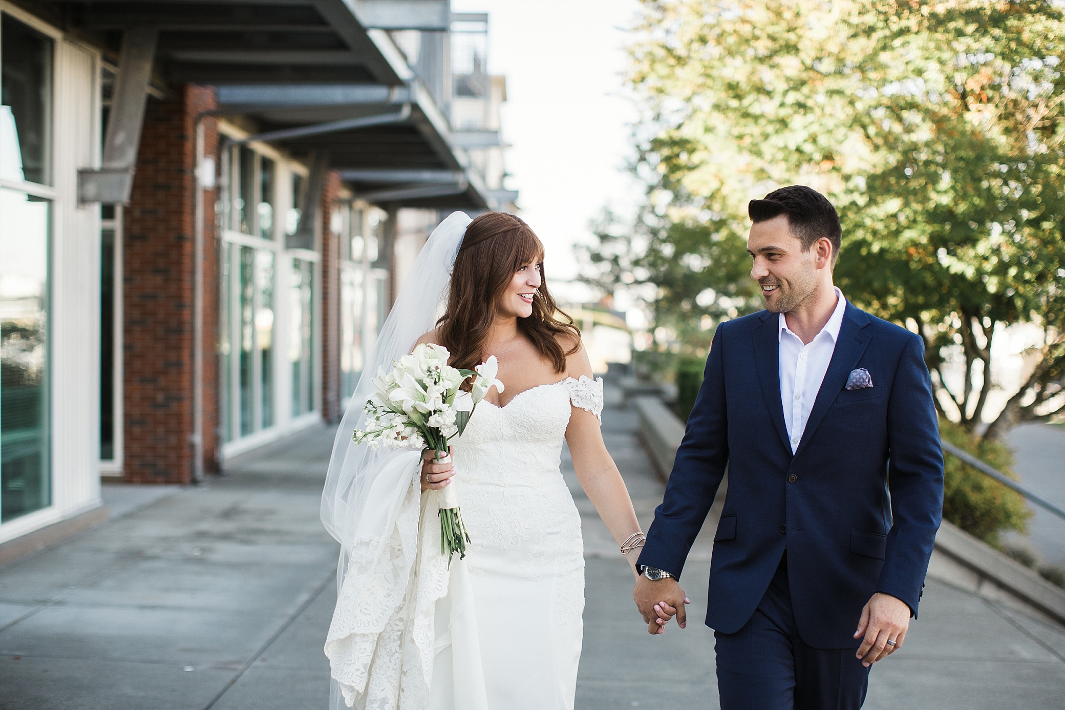 Downtown Tacoma Wedding Photos | Megan Montalvo Photography 
