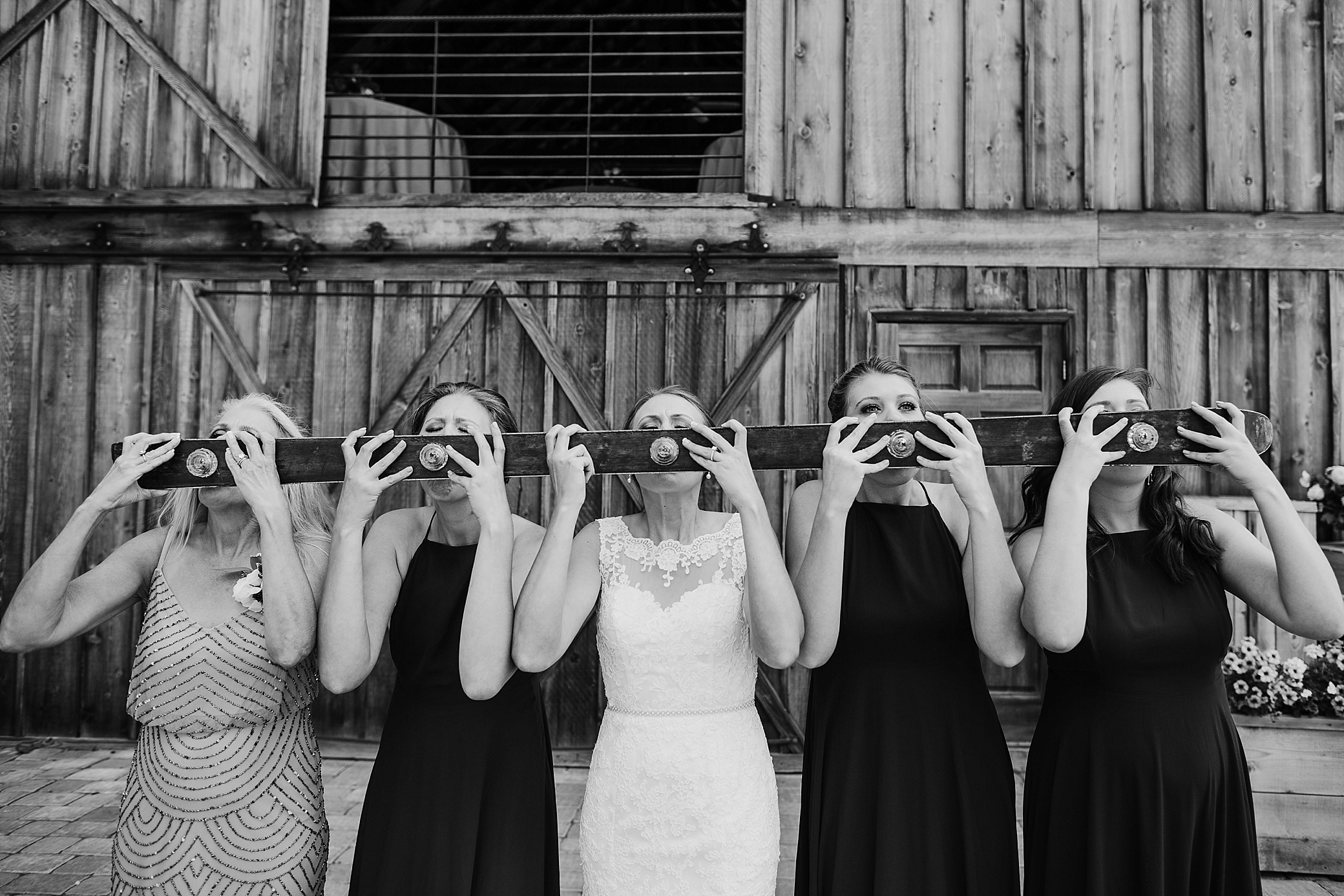 Wedding party portraits at the Cattle Barn in Cle Elum, WA | Megan Montalvo Photography