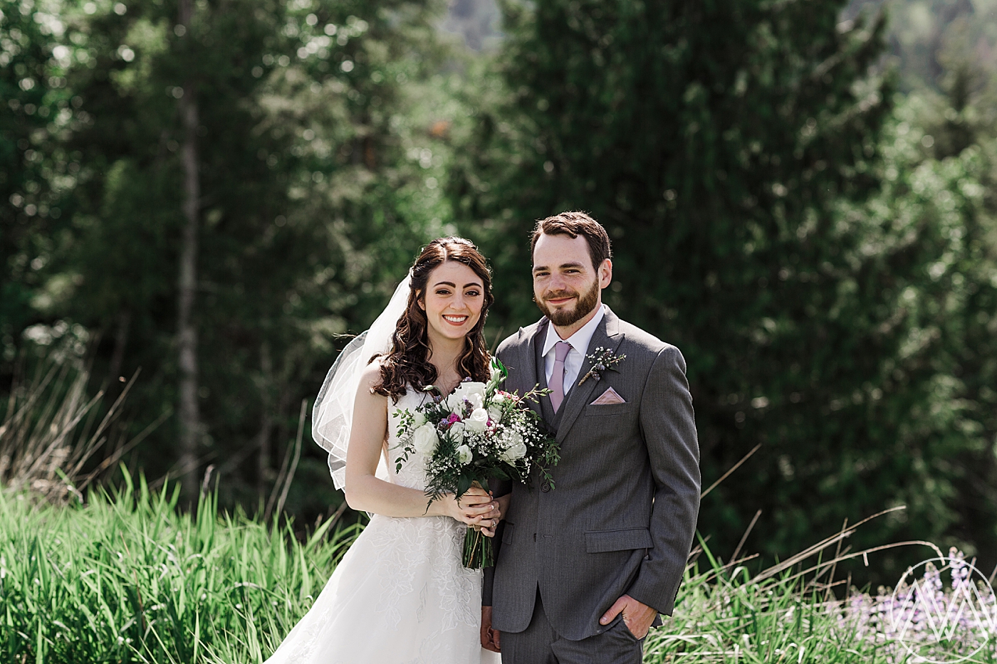 Bride and Groom Wedding Portraits at Eaglemont Golf Course | Megan Montalvo Photography