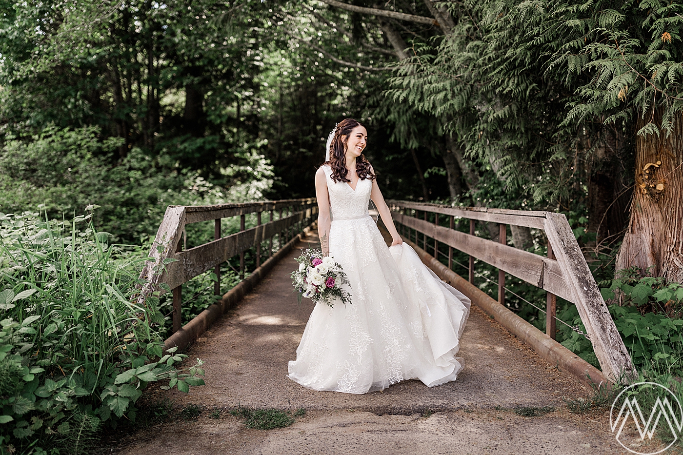 Bridal Portraits | Eaglemont Golf Course | Megan Montalvo Photography