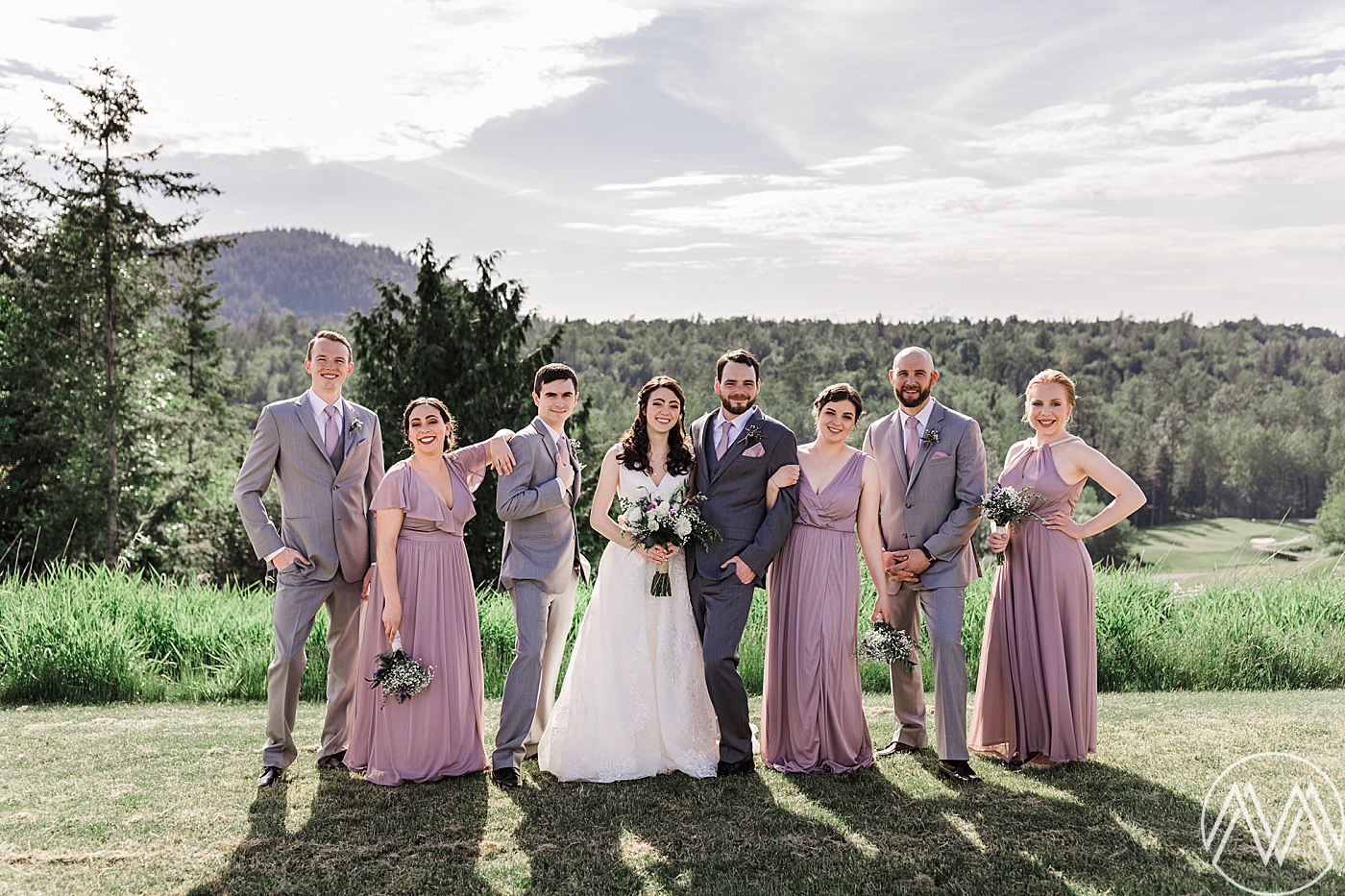 Wedding party photos at Eaglemont Golf Course. Photographed by PNW Wedding Photographer, Megan Montalvo Photography. 
