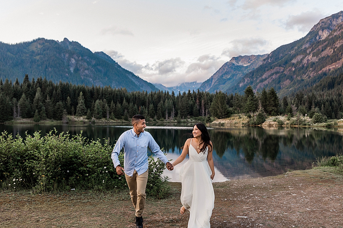 Tacoma Wedding Photographer adventures to Gold Creek Pond for summer engagement session. Photos by Megan Montalvo Photography. 