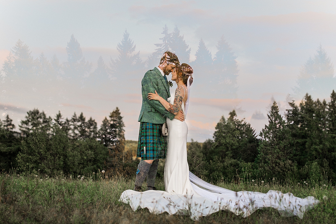 Sunset bride and groom wedding portraits | Chehalis Wedding Photographer, Megan Montalvo Photography