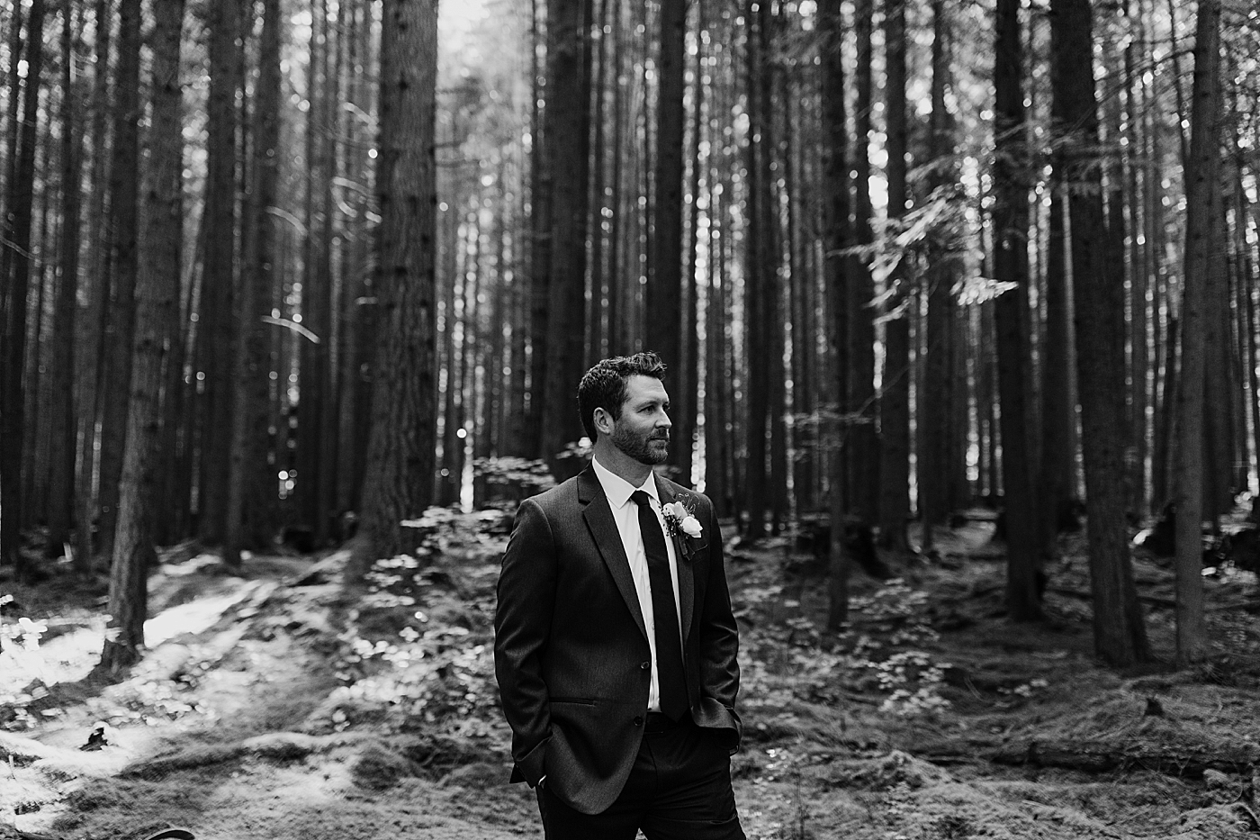 Grooms portraits at intimate elopement ceremony. Photographed by PNW Elopement Photographer, Megan Montalvo Photography. 