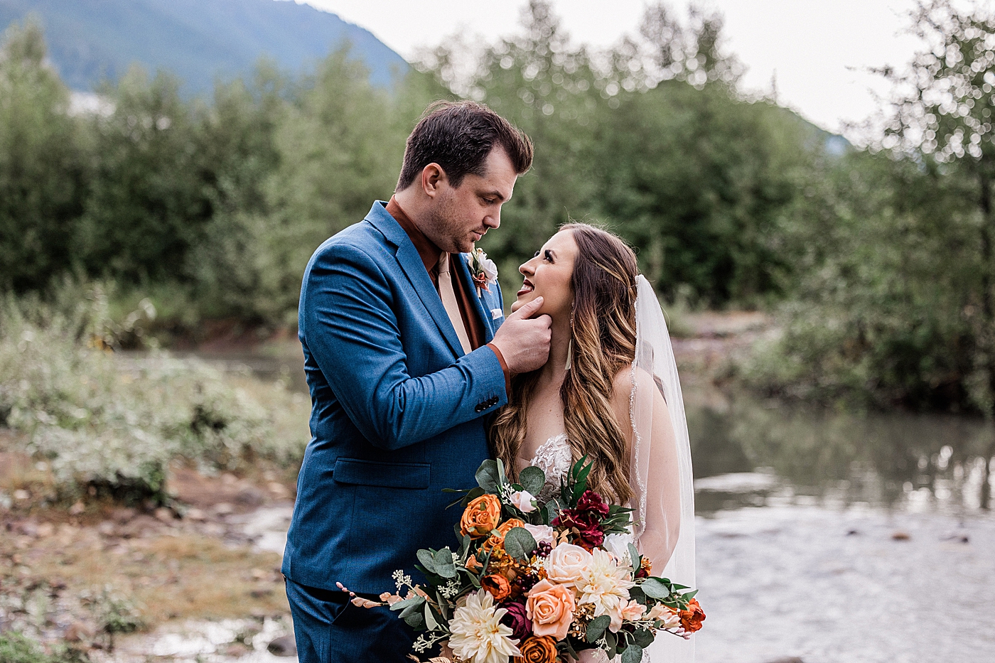 Bride and groom portraits at Mount Rainier National Park | Megan Montalvo Photography