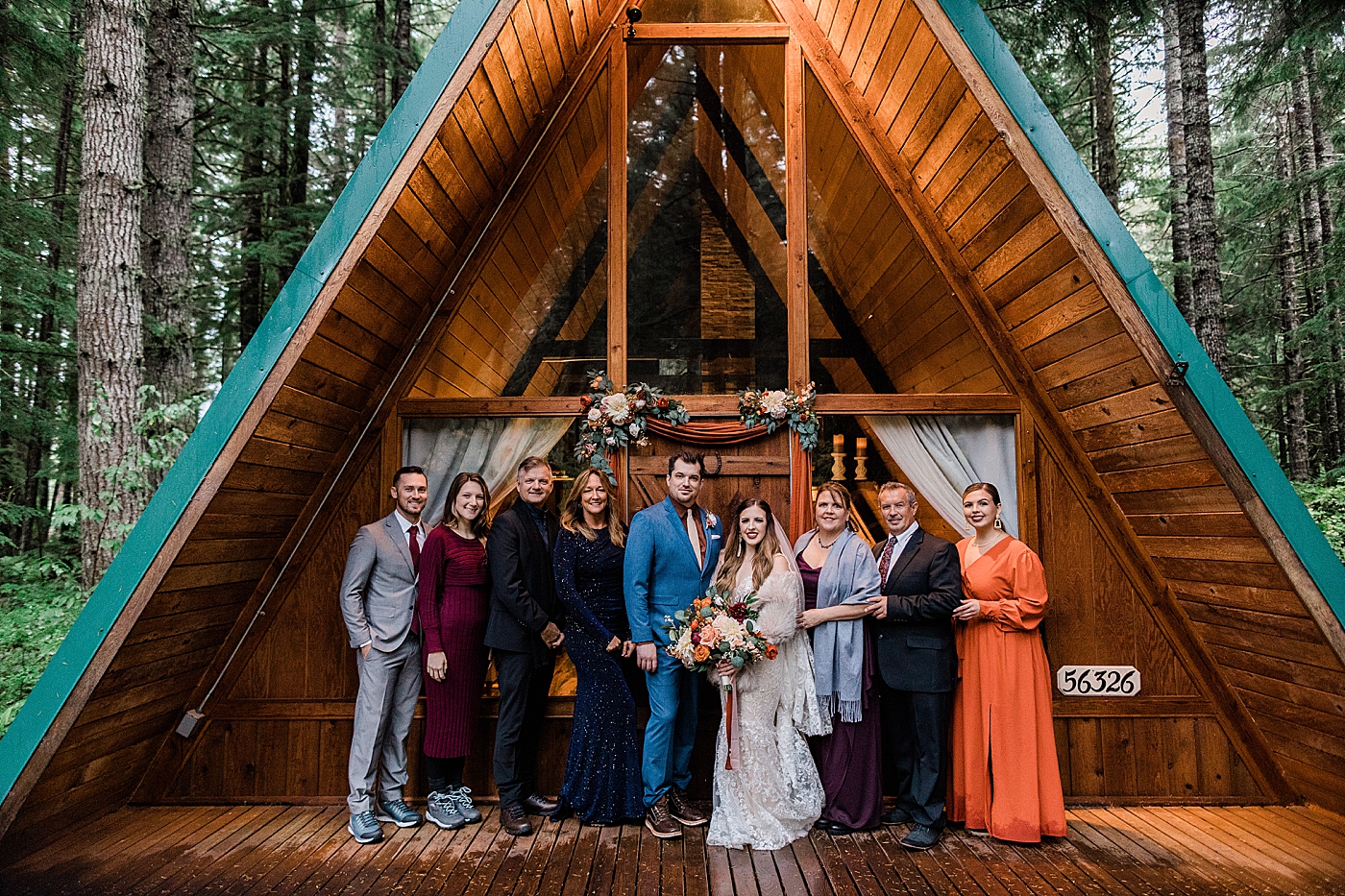 Intimate elopement with immediate family | Megan Montalvo Photography
