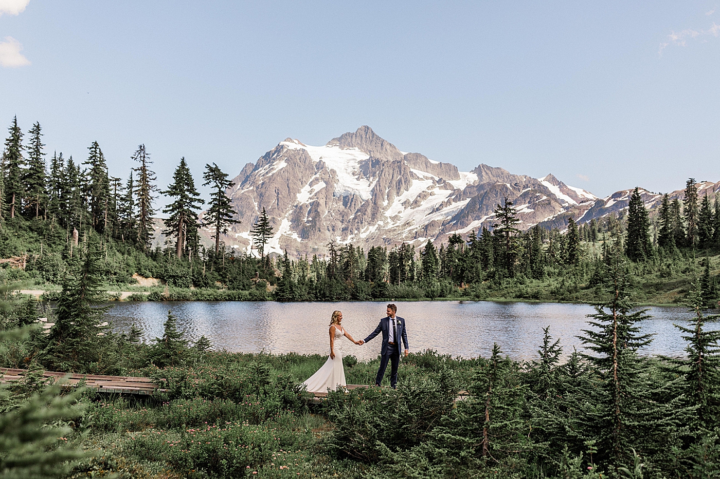 Bride and groom portraits at Mt Baker. Photo by Megan Montalvo Photography.