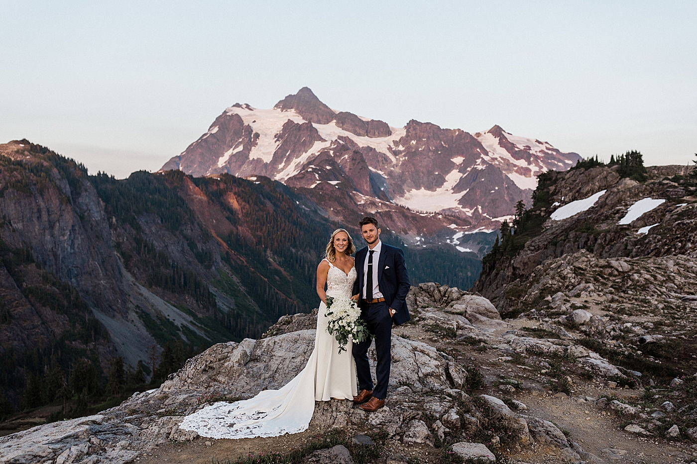 Elopement at Artist Point | Photo by Megan Montalvo Photography