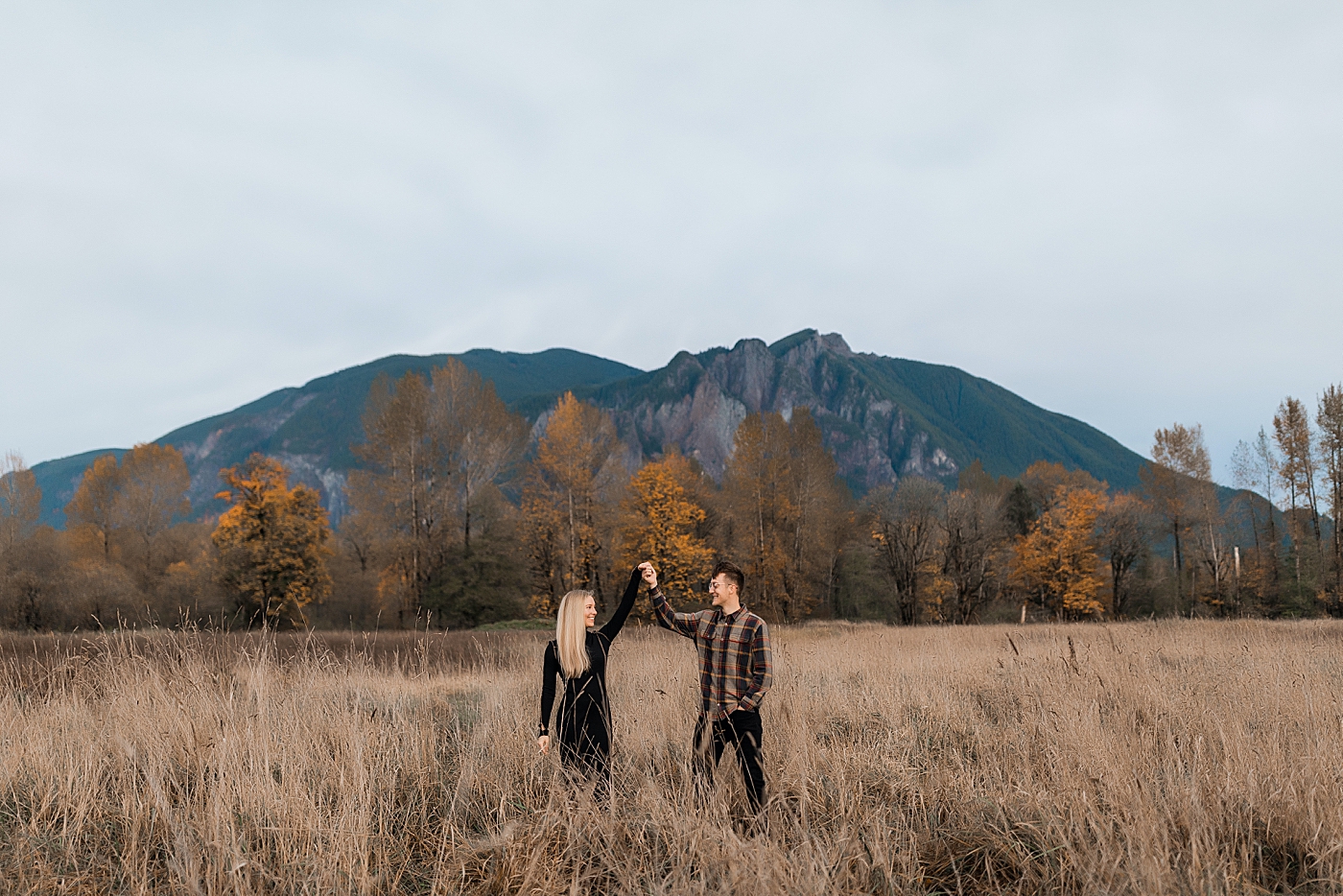 Fall engagement session at Mount Si. Photo by Megan Montalvo Photography.
