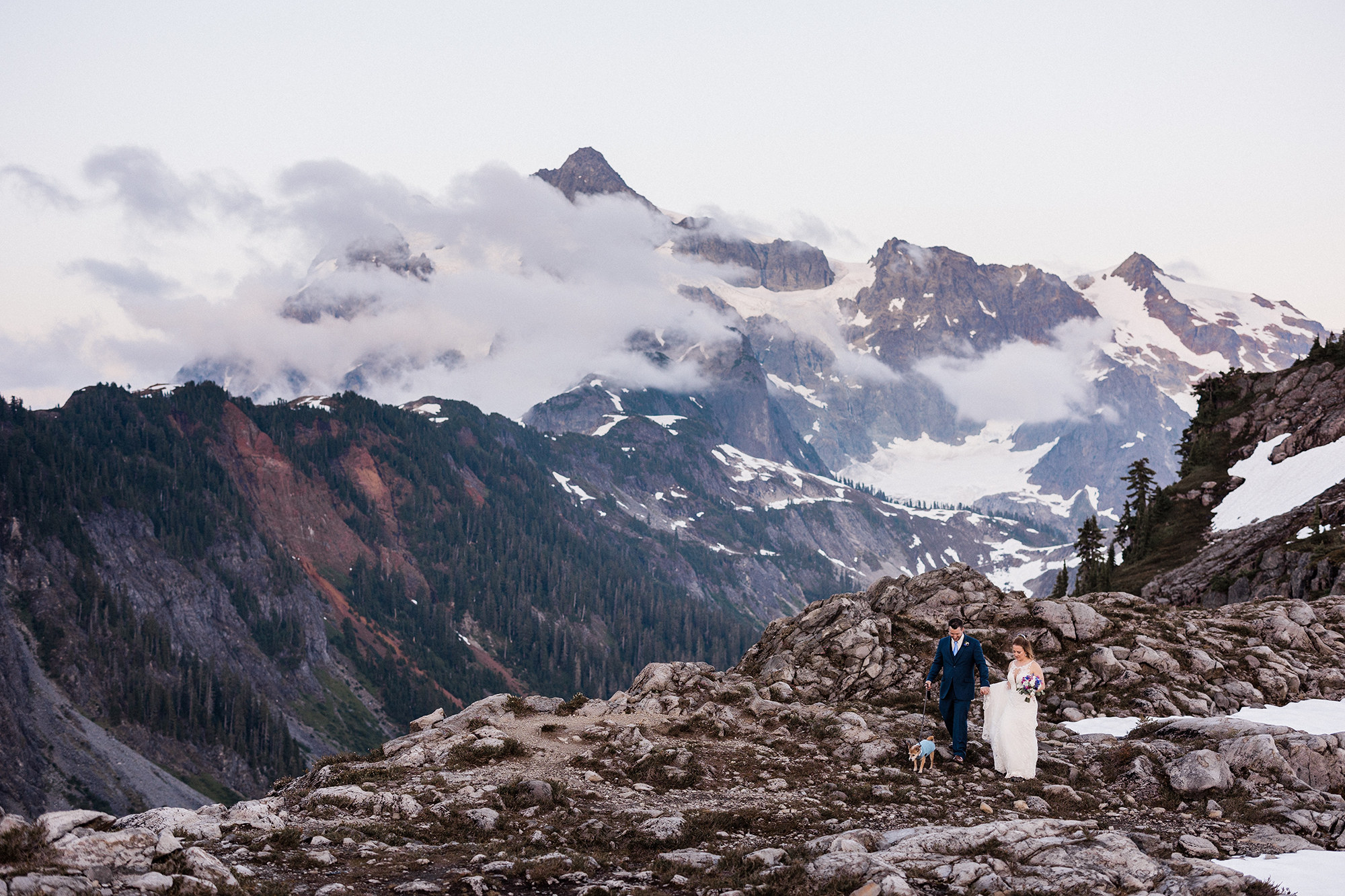 Couple eloping in the North Cascades at Artist Point with Megan Montalvo Photography.