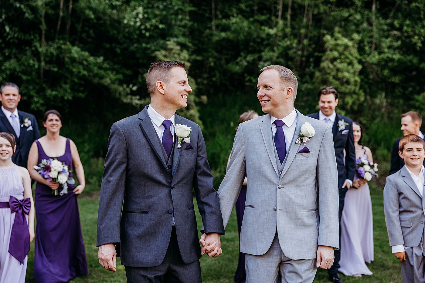 Grooms with wedding part at Sanders Estate | Megan Montalvo Photography