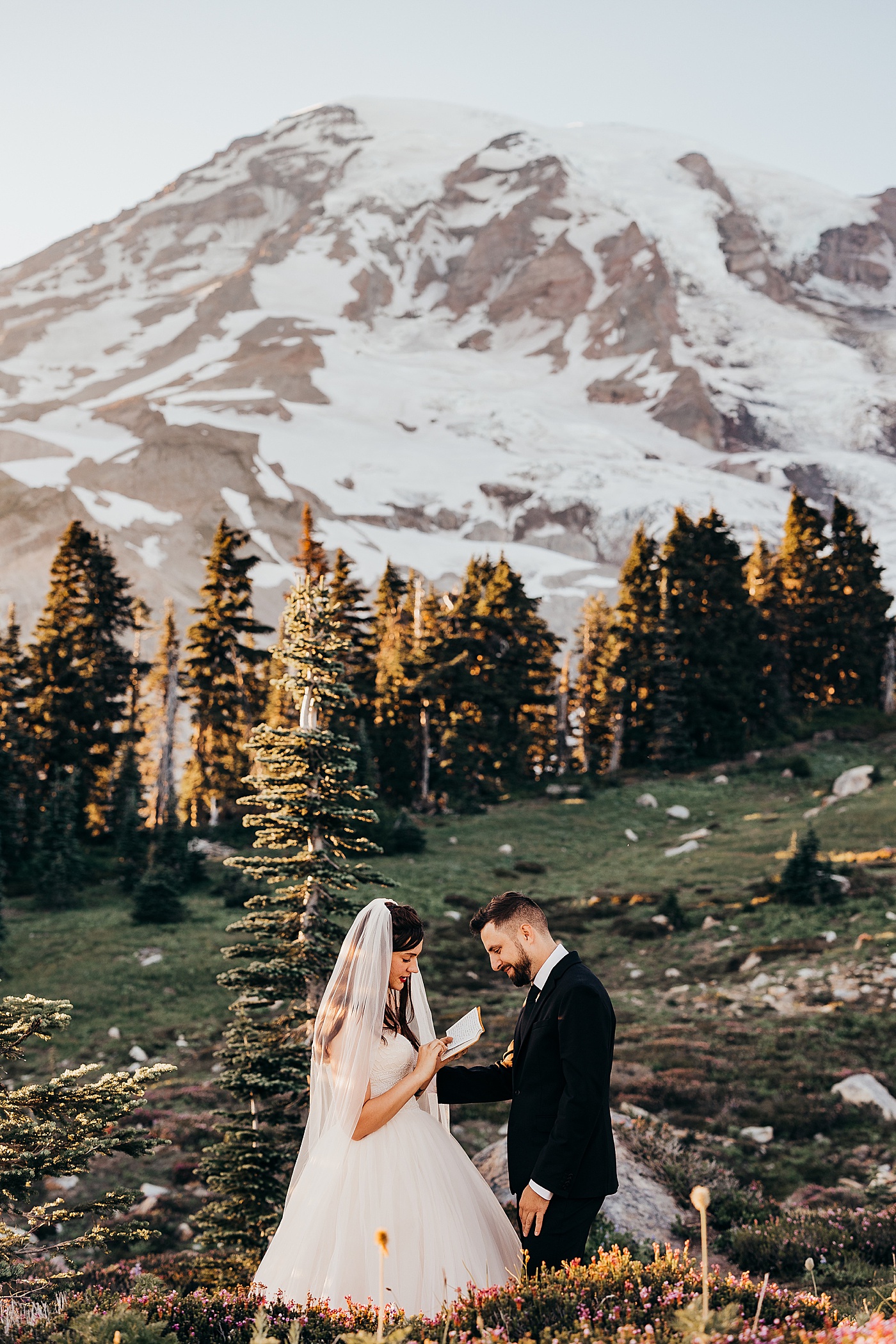 Skyline trail elopement at Mount Rainier | Photo by Megan Montalvo Photography