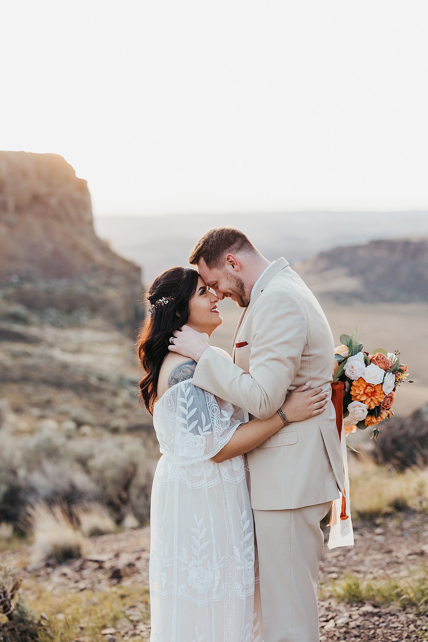 Bride and groom portraits at Vantage in Central Washington | Photo by Megan Montalvo Photography
